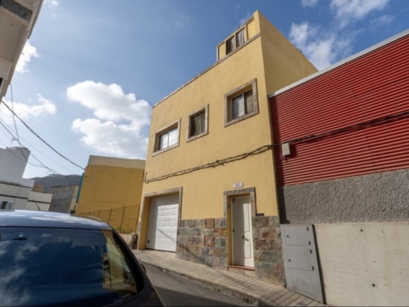 Imagen 1 de Edificio Viviendas de Obra Nueva en Venta en Palmas De Gran Canaria