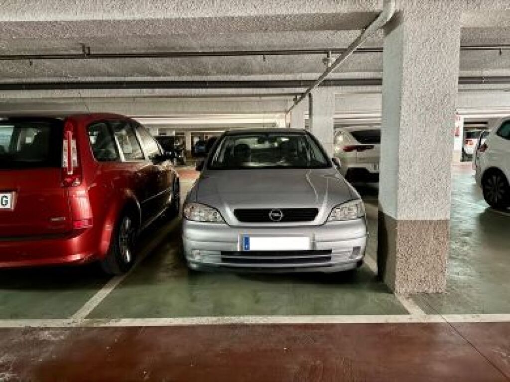 Imagen 3 de Parking coche en Venta en Vitoria Álava