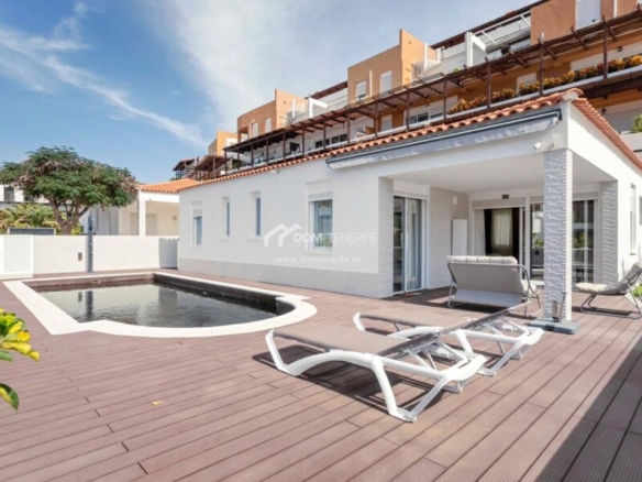 Imagen 1 de Casa-Chalet en Venta en San Miguel De Abona Santa Cruz de Tenerife