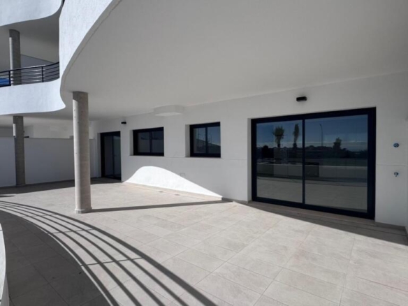 3 DORM. TERRAZA AMPLIA