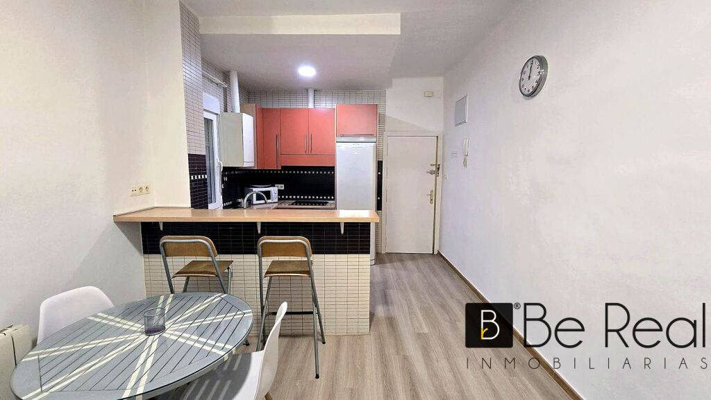 Imagen 2 de ALQUILER DE ESTUDIO DE DOS NIVELES EN MALASAÑA (MADRID). Imagen 2 de ALQUILER DE ESTUDIO DE DOS NIVELES EN MALASAÑA (MADRID).