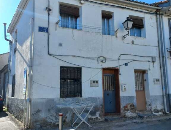 Imagen 1 de Casa-Chalet en Venta en Pedrezuela Madrid