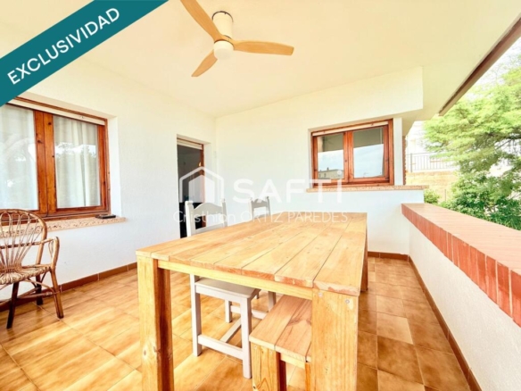 Imagen 1 de Magnífica casa en Sant Daniel con piscina