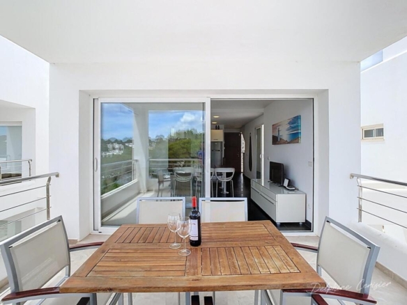 Imagen 4 de Casa con vistas al puerto de Cala d'Or en primera línea y licencia turística