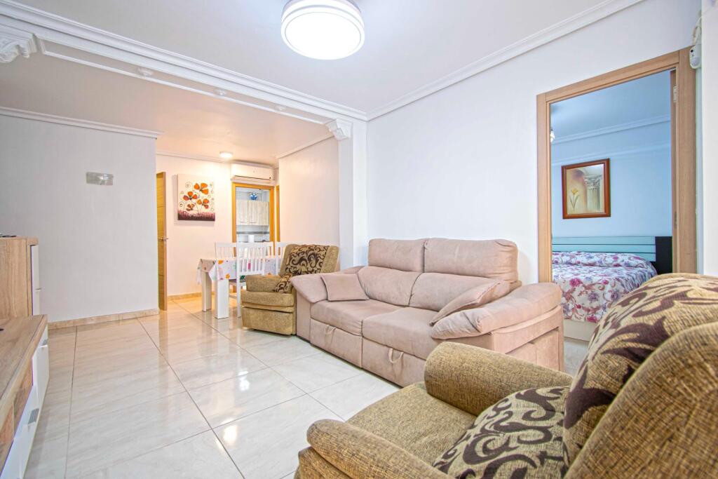 Imagen 3 de Estupendo piso en Rochelambert con patio!!!