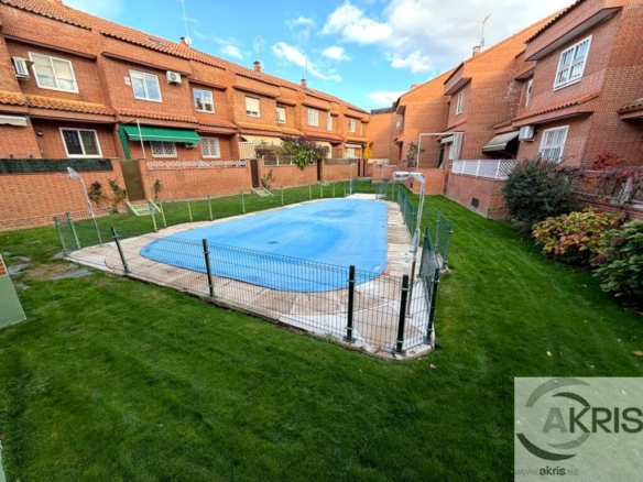 Imagen 2 de Chaletazo en Ajalvir