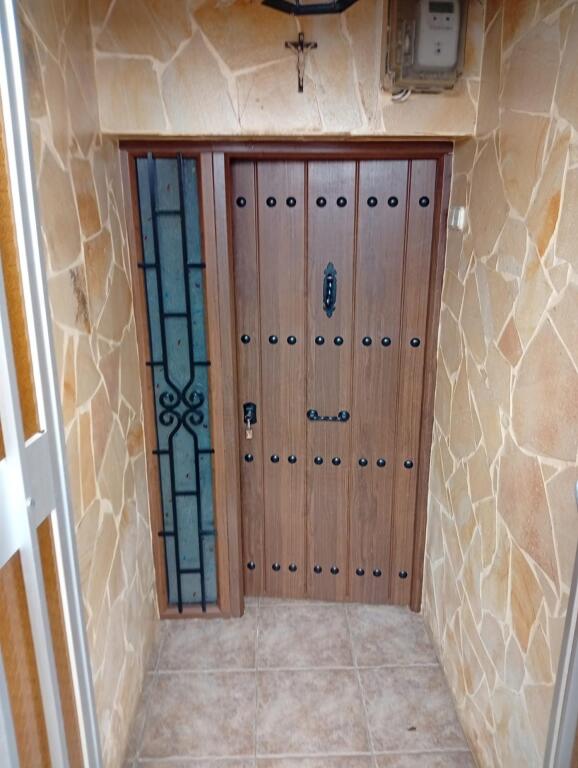 Imagen 2 de PRECIOSA VIVIENDA UNIFAMILIAR EN EL CENTRO DE CHICLANA