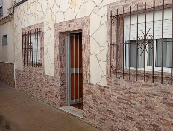 Imagen 1 de PRECIOSA VIVIENDA UNIFAMILIAR EN EL CENTRO DE CHICLANA