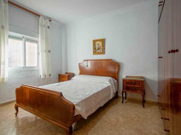 Imagen 3 de ¡ENCANTADORA CASA UNIFAMILIAR CON PATIO Y A 5 MINUTOS DEL METRO!