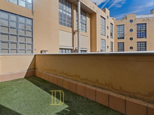 Imagen 4 de OFICINA Y RESIDENCIA EN UN MISMO DÚPLEX