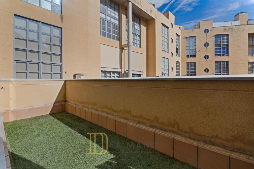 Imagen 4 de OFICINA Y RESIDENCIA EN UN MISMO DÚPLEX