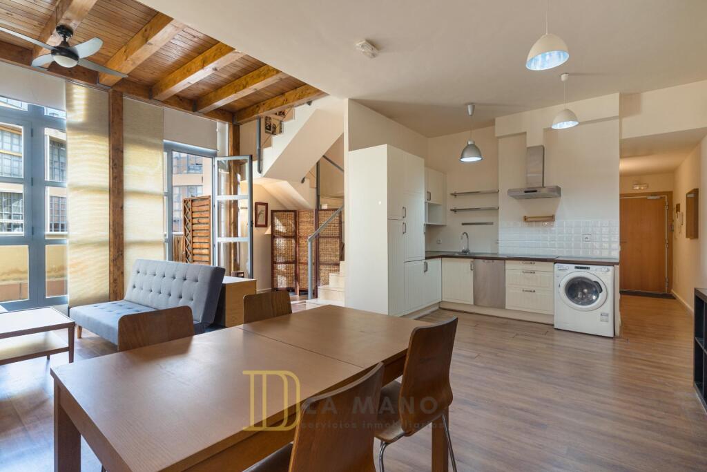 Imagen 1 de OFICINA Y RESIDENCIA EN UN MISMO DÚPLEX