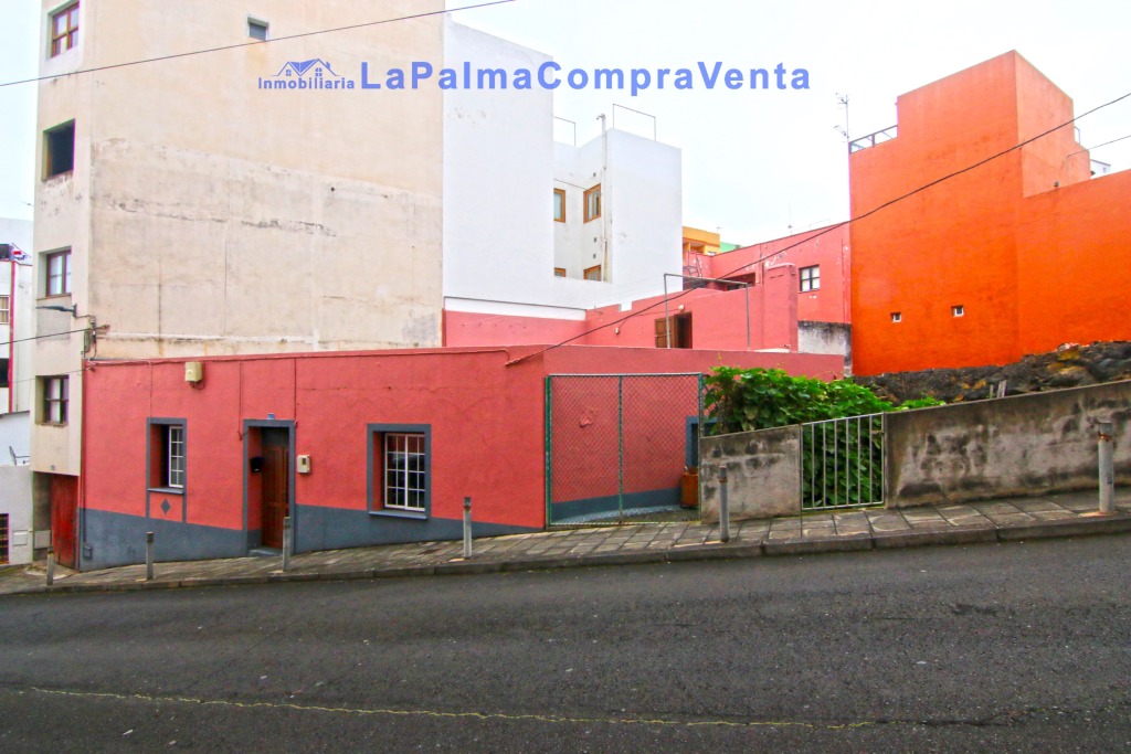 Imagen 1 de Casa-Chalet en Venta en San Andres Y Sauces Santa Cruz de Tenerife