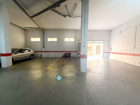 Imagen 4 de Parking coche en Venta en Almuñecar Granada