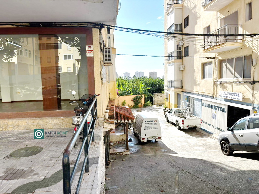 Imagen 4 de Local comercial en Venta en Almuñecar Granada