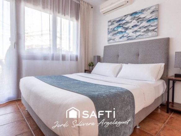 Imagen 1 de ESTUDIO A PASOS DEL MAR: COMODIDAD