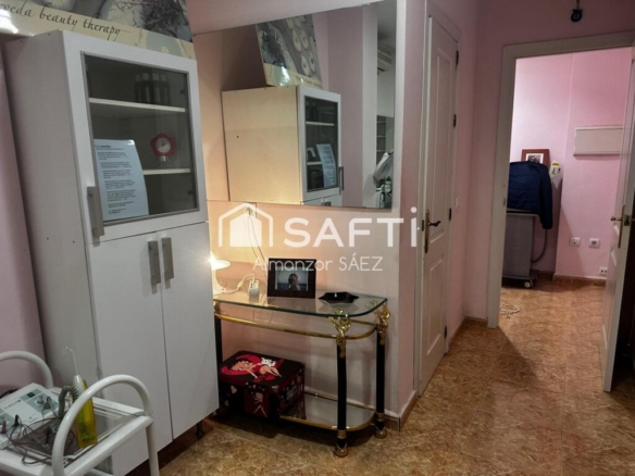 Imagen 4 de Local comercial a pie de calle en zona privilegiada