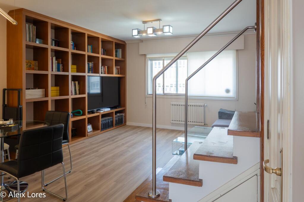 Imagen 3 de DÚPLEX en Rúa Venezuela