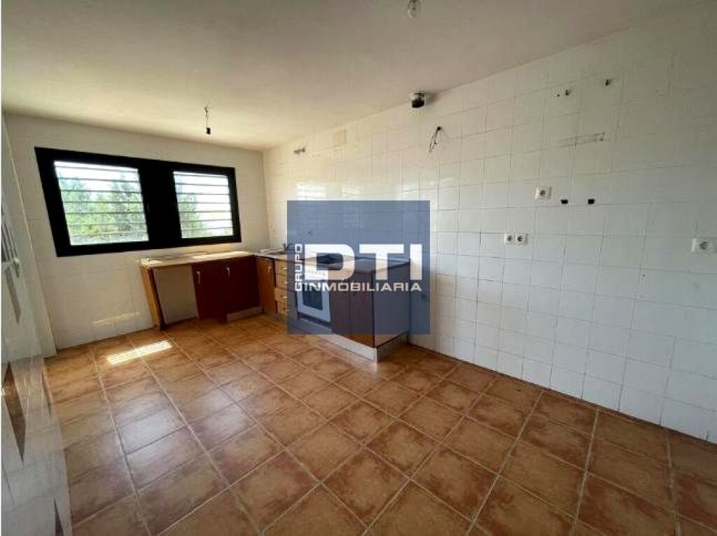 Imagen 2 de Promoción de vivienda en venta en C. La Cochera...(C/ La Fuente)  en la provincia de Huelva