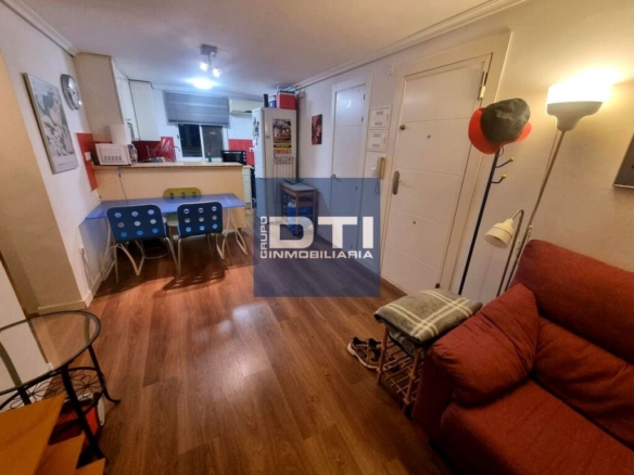 Imagen 1 de PISO REFORMADO CERCA DEL PARQUE ABELARDO SANCHEZ Y DEL CENTRO