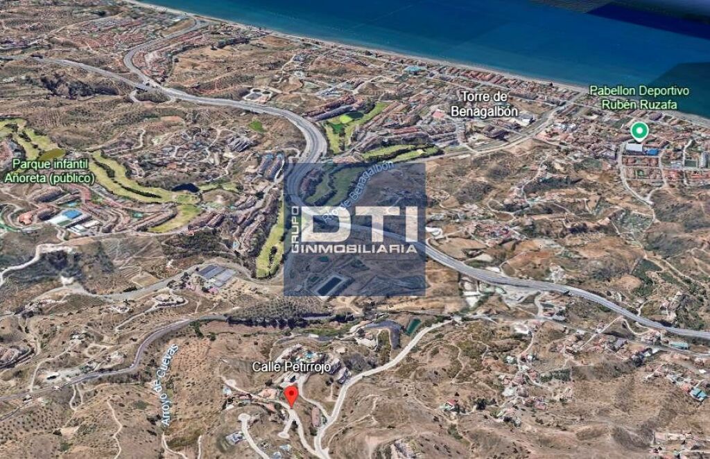 Imagen 2 de Terreno en venta en Rincón de la Victoria de 4745 m2. Malaga