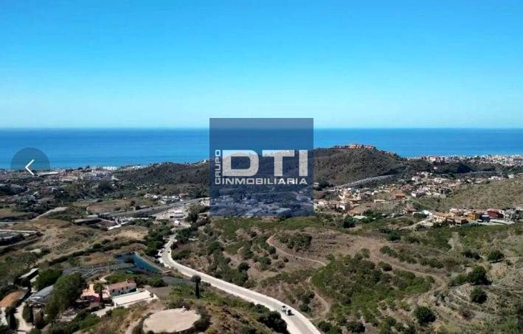 Imagen 3 de Terreno en venta en Rincón de la Victoria de 4745 m2. Malaga