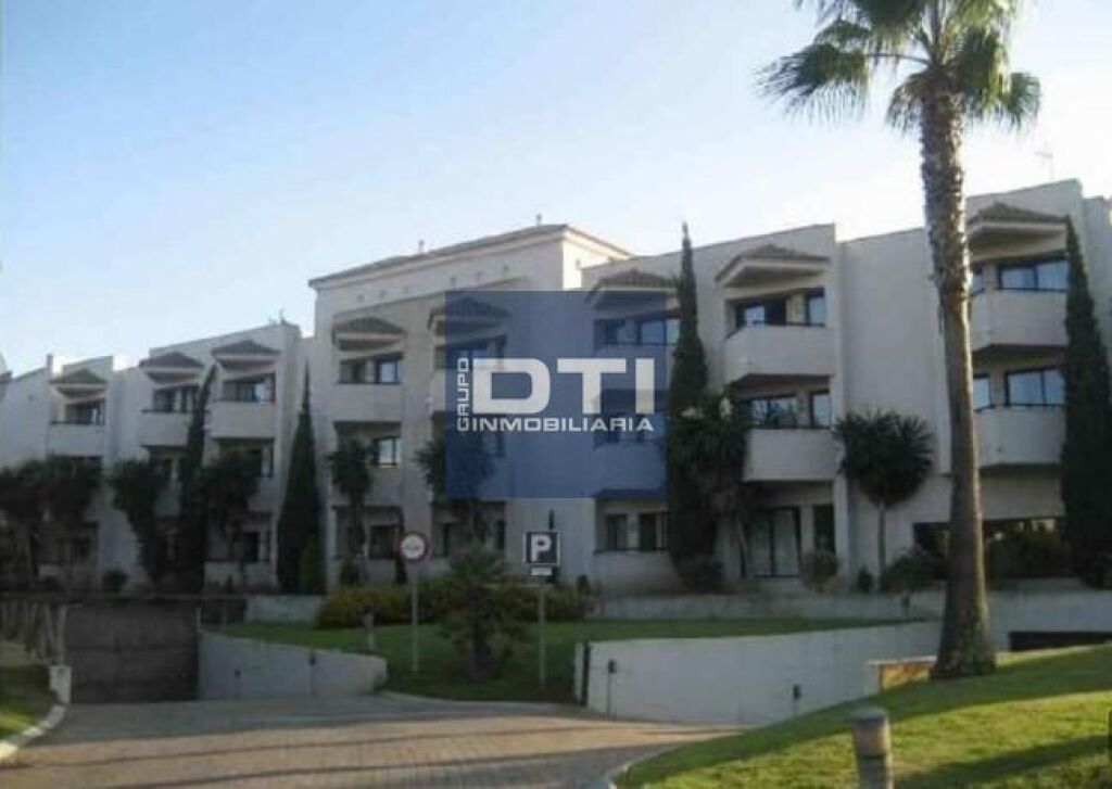 Imagen 1 de Piso en venta en Cartaya de 107 m2