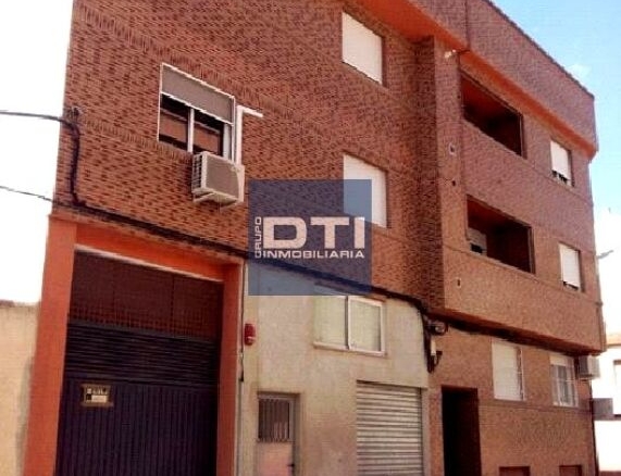 Imagen 2 de RFA.3076 Promoción de garajes en venta en C. Amanecer