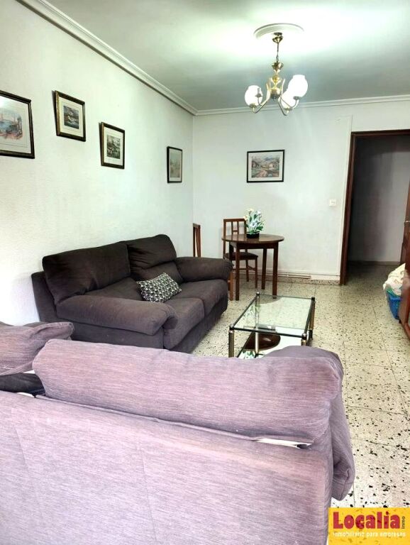 Imagen 2 de Luminoso y amplio piso en centro de Palencia