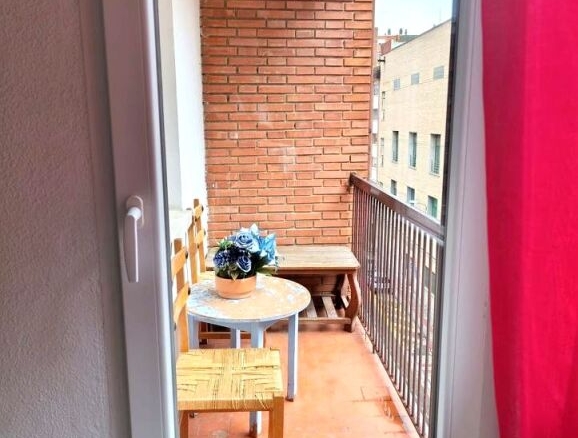 Imagen 4 de Luminoso y amplio piso en centro de Palencia