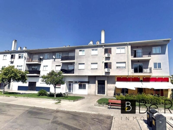 Imagen 1 de EN ALQUILER A ESTRENAR PISO DE TRES HABITACIONES PARA ESTUDIANTES