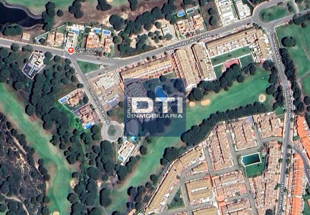 Imagen 2 de RFA.3044 PLAZA DE GARAJE EN VENTAEN LA PLAYA DE  NUEVO PORTIL