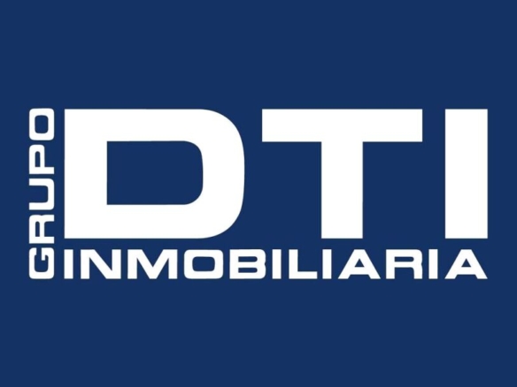 Imagen 1 de RFA.3006 SE ALQUILA LOCAL CÉNTRICO EN LA PALMA DEL CONDADO (HUELVA)