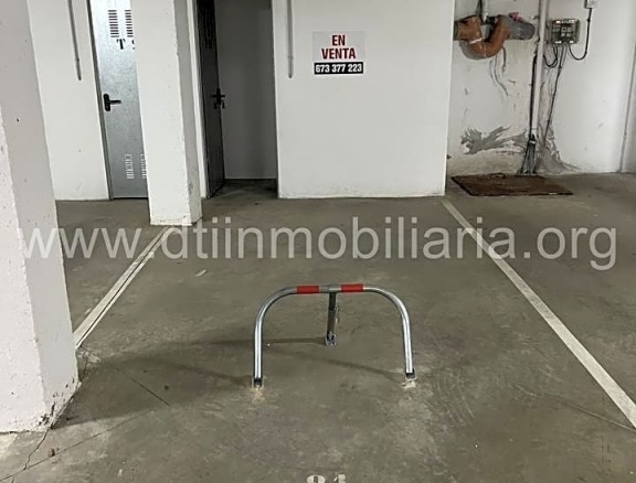 Imagen 3 de SE VENDE PLAZAS DE PARKING Y TRASTEROS
