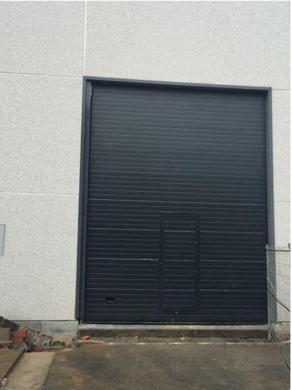 Imagen 1 de Magnifica Nave en el poligono LA PAZ