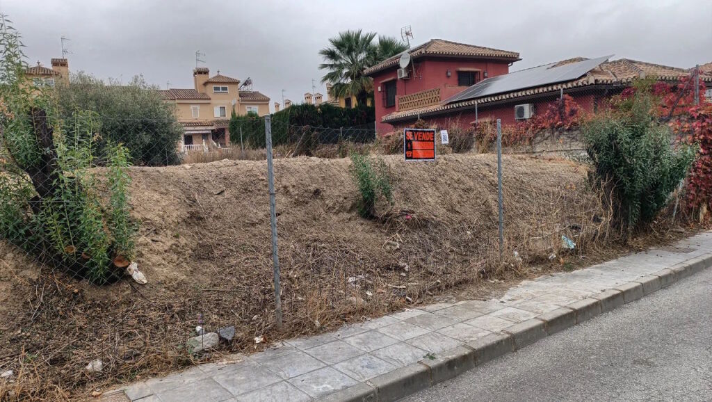 Imagen 3 de Solar residencial en Venta en Ogijares Granada