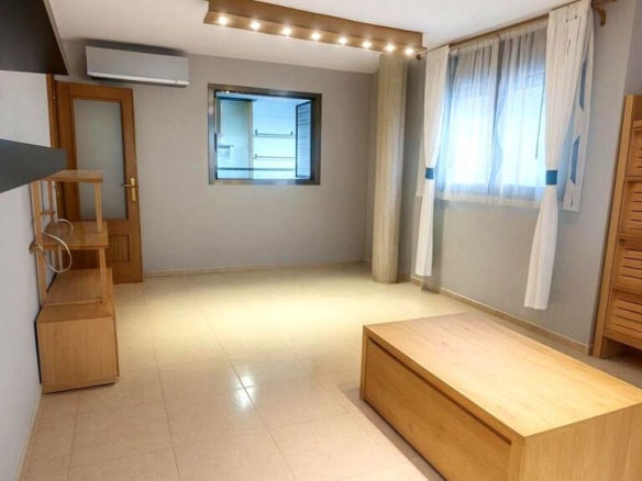 Imagen 1 de Amplio piso 2 hab. + garaje en Cabezón de Pisuerga