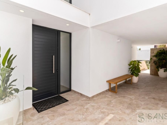 Imagen 2 de Casa-Chalet en Venta en Alicante Alicante