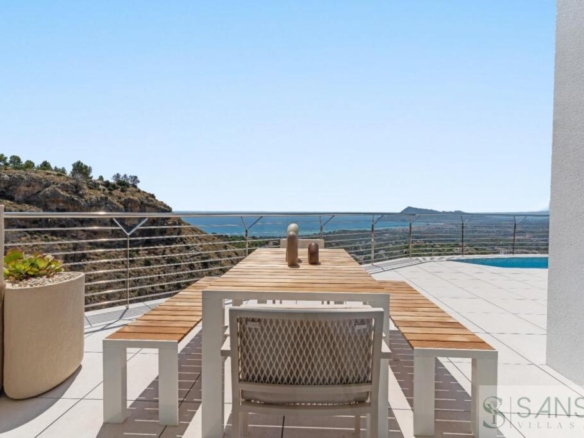 Imagen 4 de Casa-Chalet en Venta en Alicante Alicante