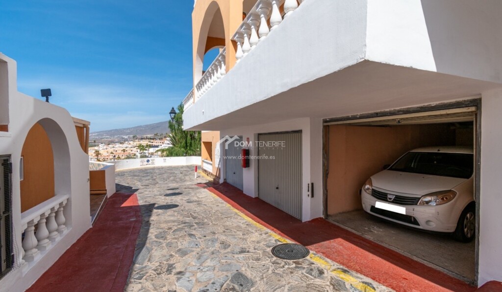 Imagen 3 de Casa de pueblo en Venta en Adeje Santa Cruz de Tenerife Imagen 3 de Casa de pueblo en Venta en Adeje Santa Cruz de Tenerife