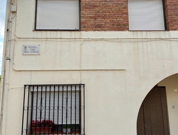 Imagen 1 de Adosada en Alquiler en Salomo Tarragona