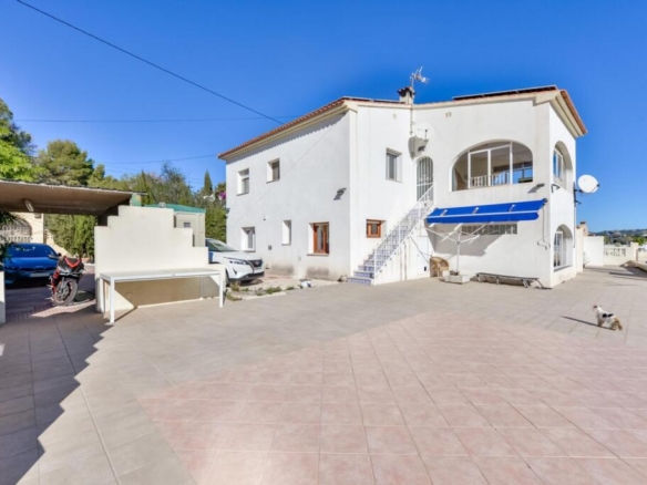 Imagen 2 de Un oasis de tranquilidad al lado del centro de Calpe