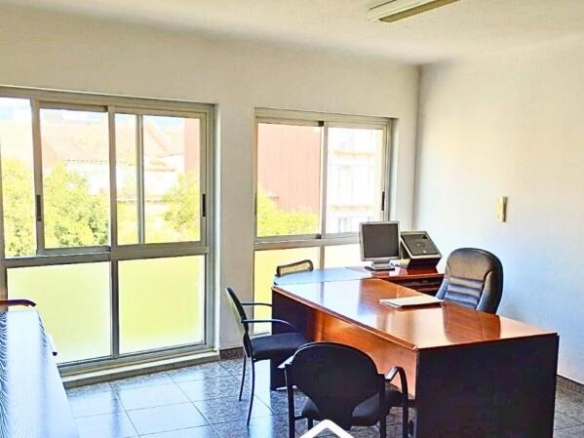 Imagen 1 de Oficina en Terrassa centro con opción a vivienda.