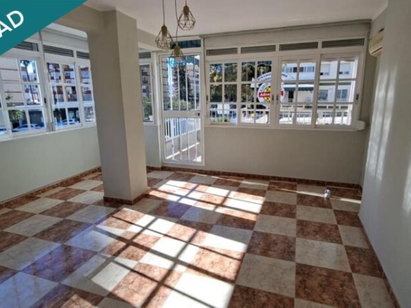 Imagen 2 de MAGNIFICO PISO EN EL CENTRO DE TORRE DEL MAR