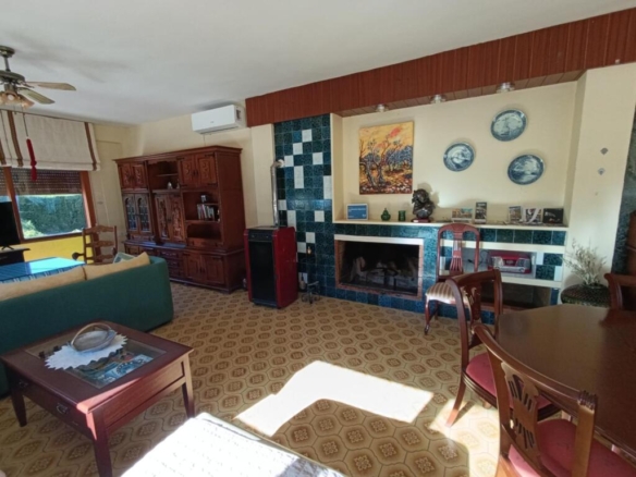 Imagen 3 de ¡Ideal como vivienda o alojamiento turístico! Casa inscrita como Vivienda Turística de Alojamiento Rural con 3.600 m² de parcela. SIN COMISIÓN DE COMPRA.