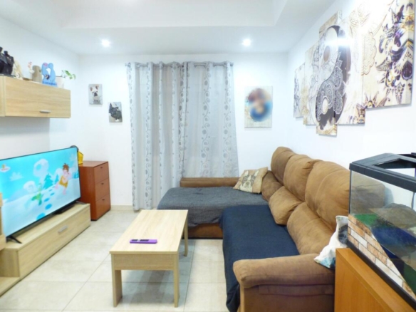 Imagen 3 de PLANTA BAJA REFORMADA CON 3 HABITACIONES EN SANT JOAN DE VILATORRADA