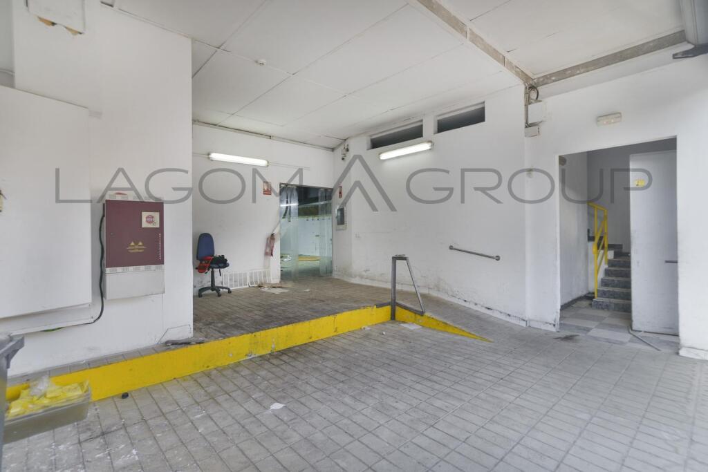 Imagen 2 de Nave Industrial Moderna y Totalmente Equipada en Venta – Ubicación Estratégica en Sant Feliu de Llobregat Imagen 2 de Nave Industrial Moderna y Totalmente Equipada en Venta – Ubicación Estratégica en Sant Feliu de Llobregat