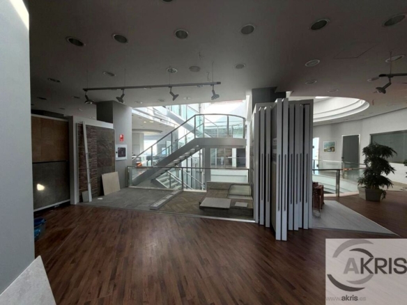 Imagen 2 de Edificio en alquiler ideal para su negocio