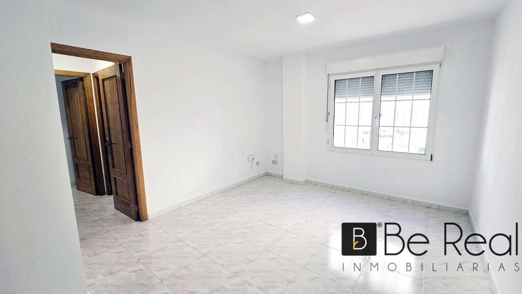 Imagen 1 de EXCELENTE PISO EXTERIOR DE 2 HABITACIONES EN VALDEMORILLO.