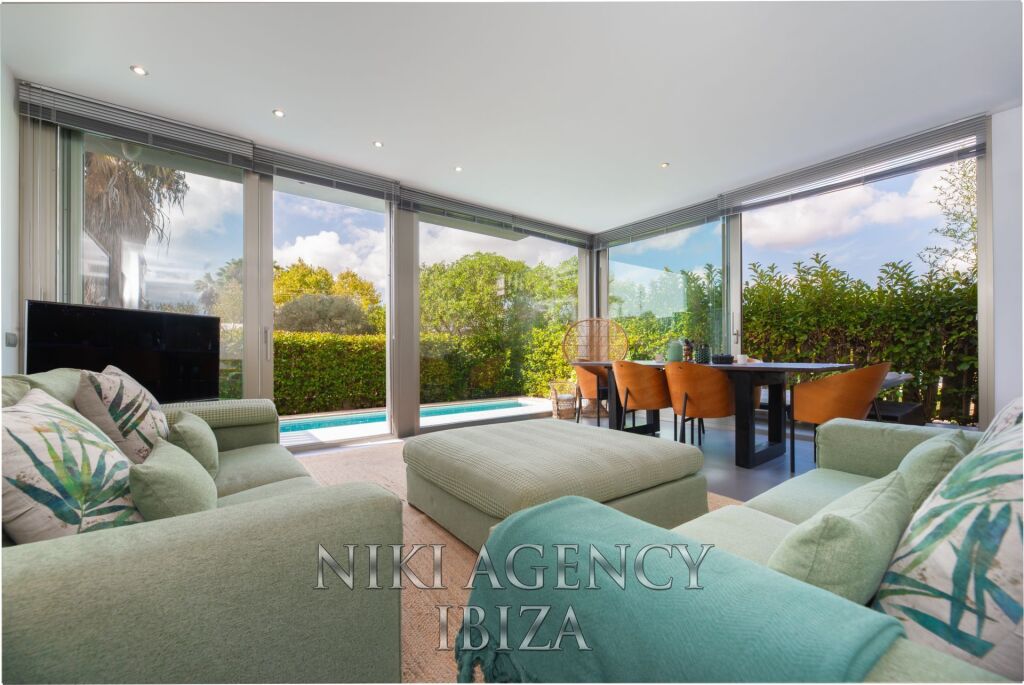 Imagen 2 de Casa-Chalet en Venta en Santa Eularia Des Riu Baleares